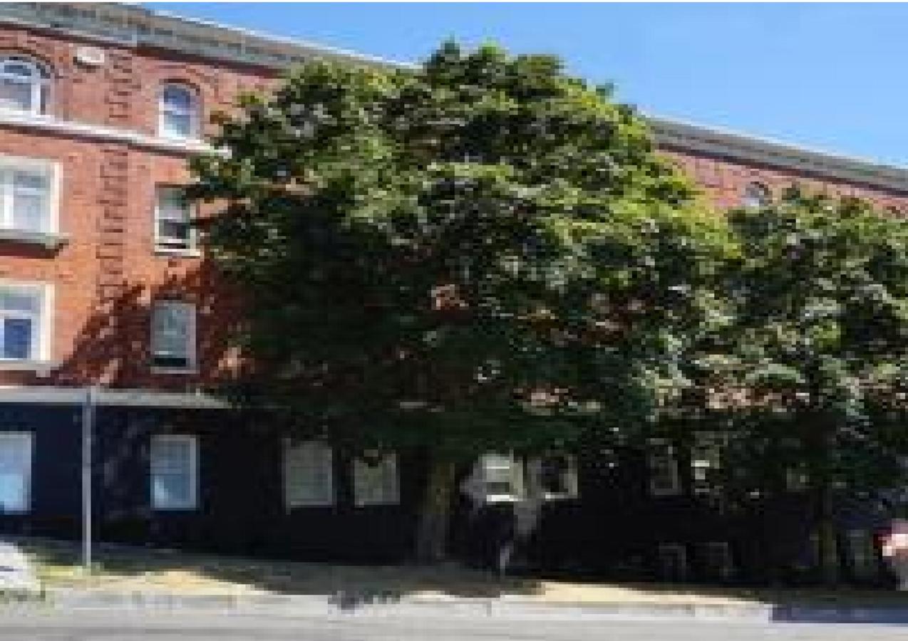 100 Yesler 511 - thumb 1