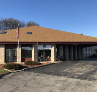 Q Express Inn  Suites - Accommodation Indiana