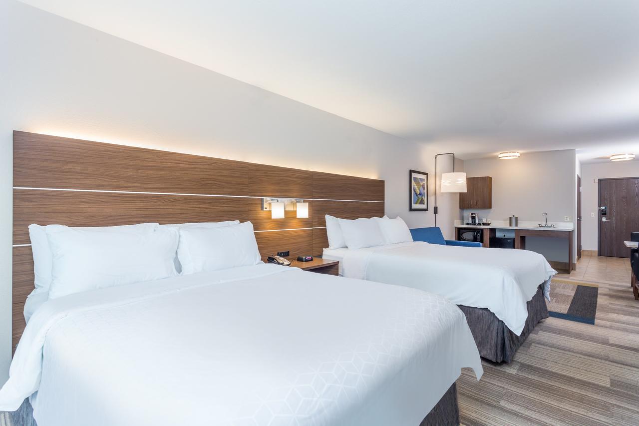 Holiday Inn Express Hotel & Suites Eau Claire North - thumb 10