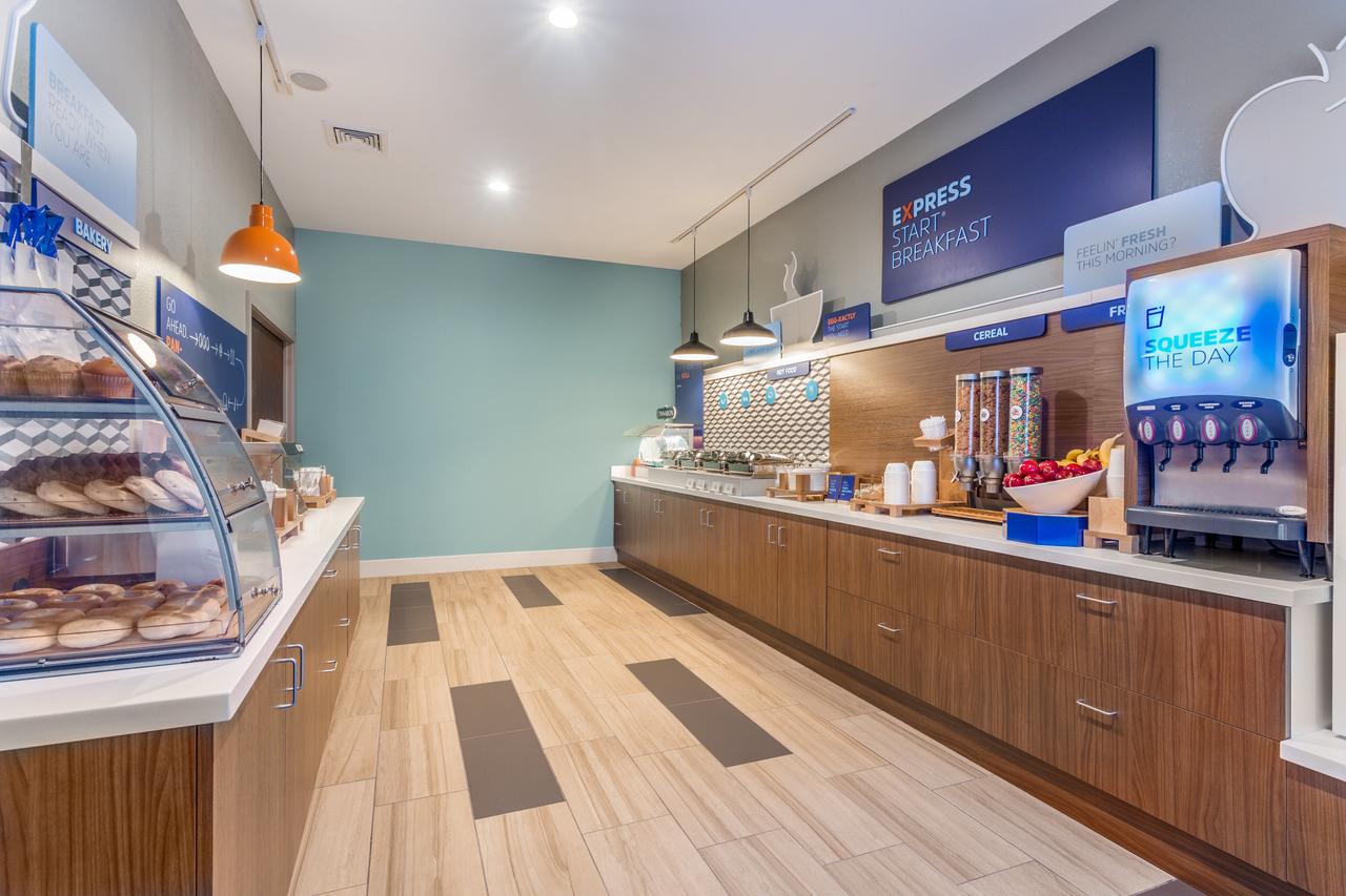 Holiday Inn Express Hotel & Suites Eau Claire North - thumb 31