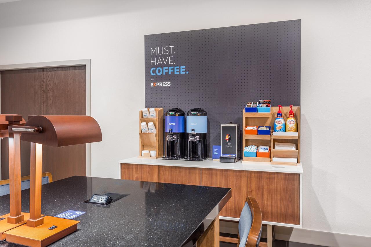 Holiday Inn Express Hotel & Suites Eau Claire North - thumb 29