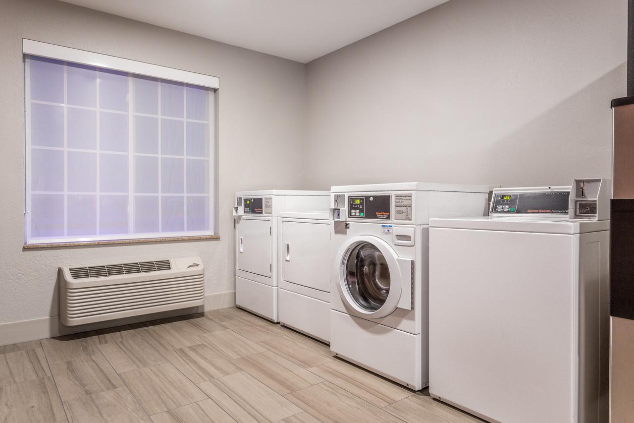 Holiday Inn Express Hotel & Suites Eau Claire North - thumb 18