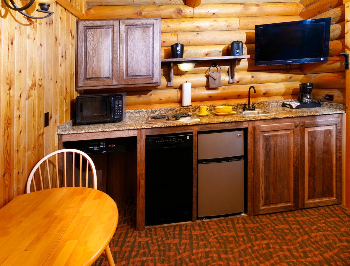 Elk Country Inn - thumb 18