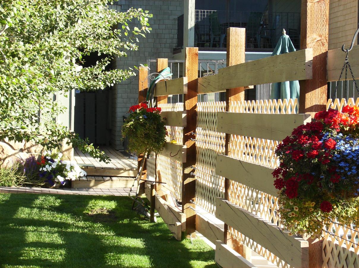 Pony Express Motel - thumb 3