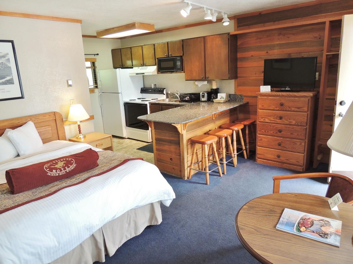 Pony Express Motel - thumb 6