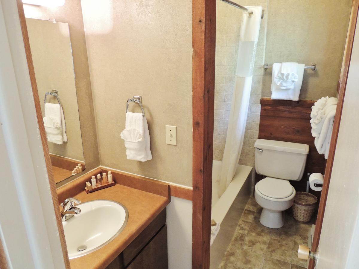 Pony Express Motel - thumb 16