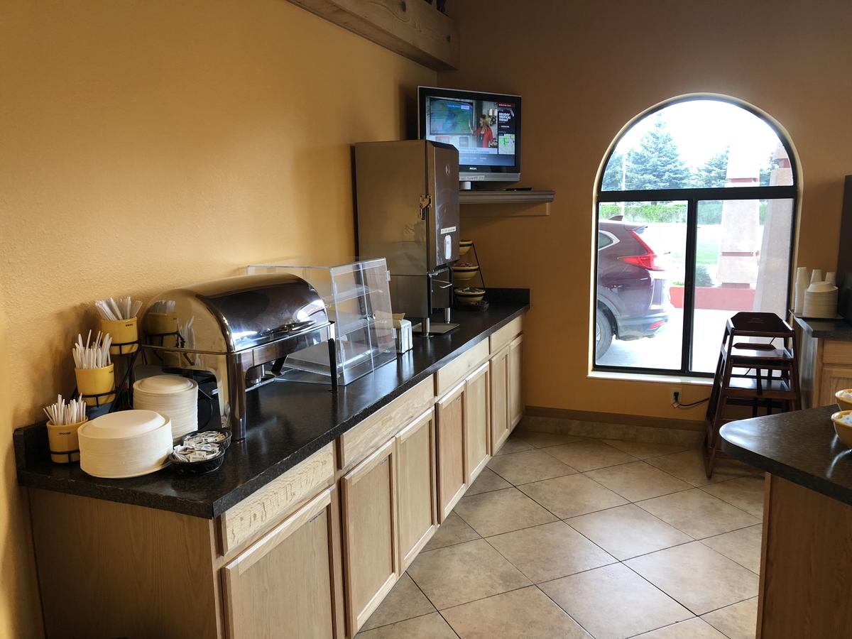 Kings Inn Cody - thumb 37