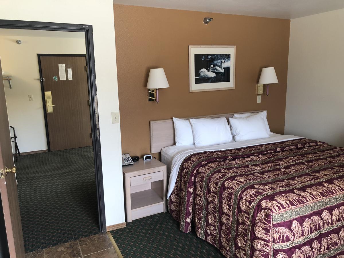 Kings Inn Cody - thumb 15