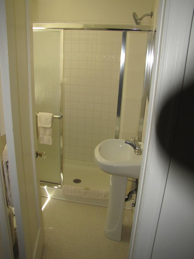 Greybull Motel - thumb 39