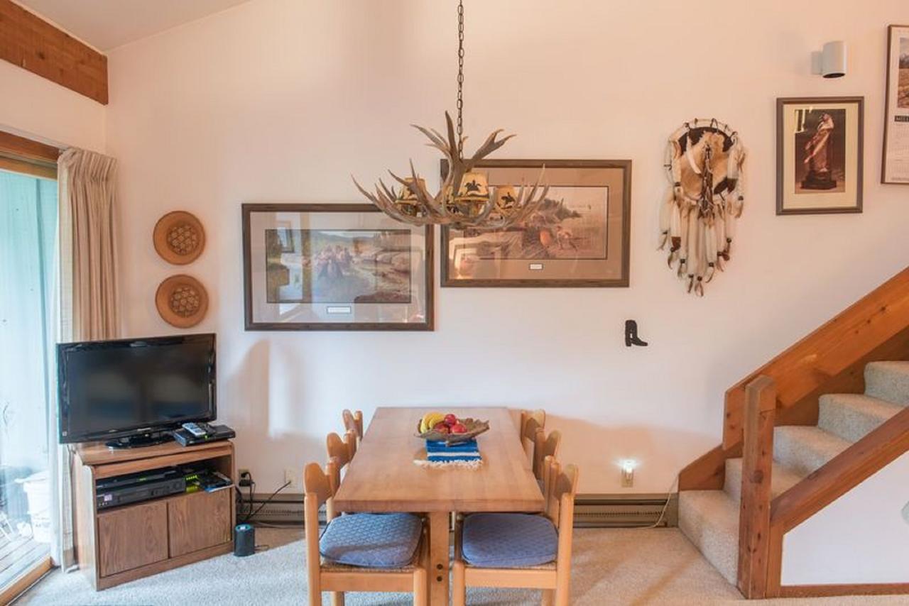 Jackson Hole Hideaway - thumb 14
