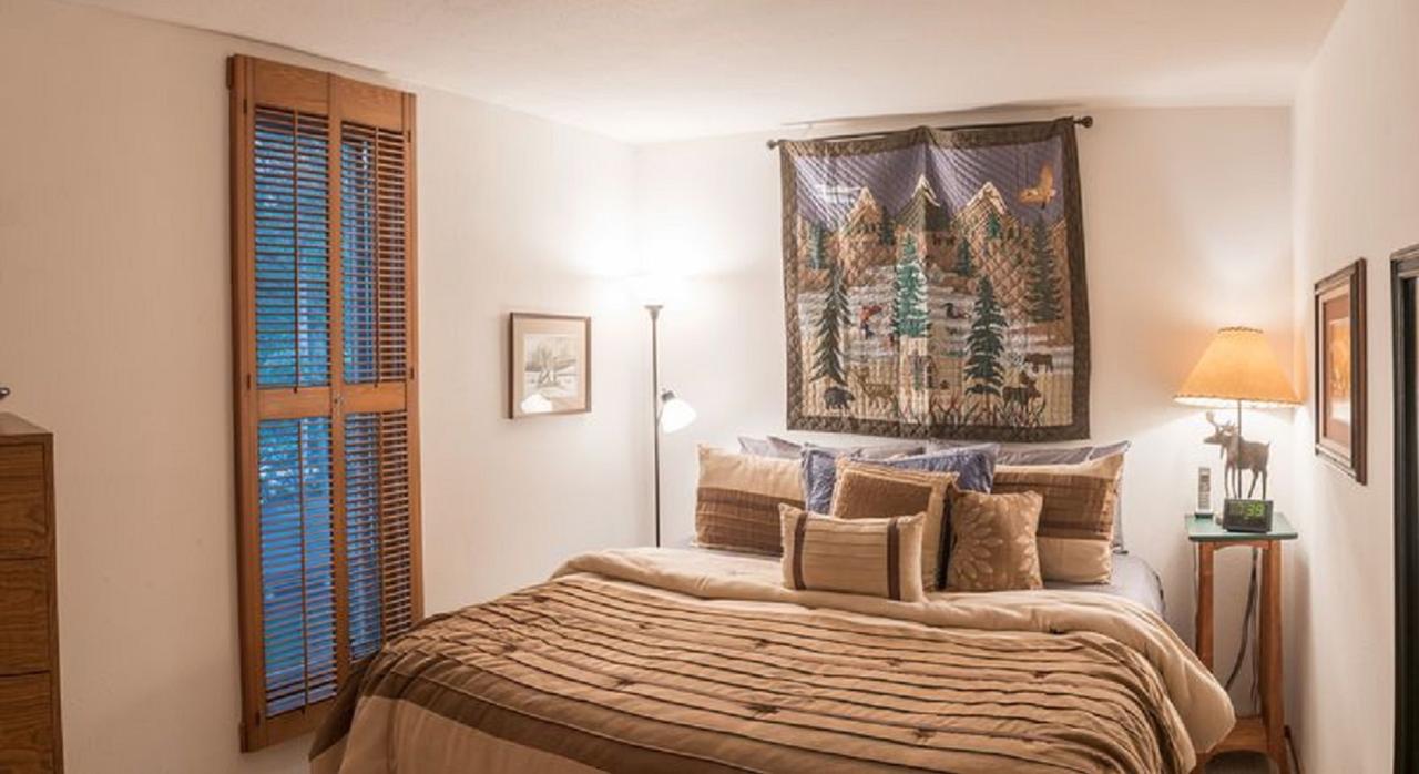 Jackson Hole Hideaway - thumb 6