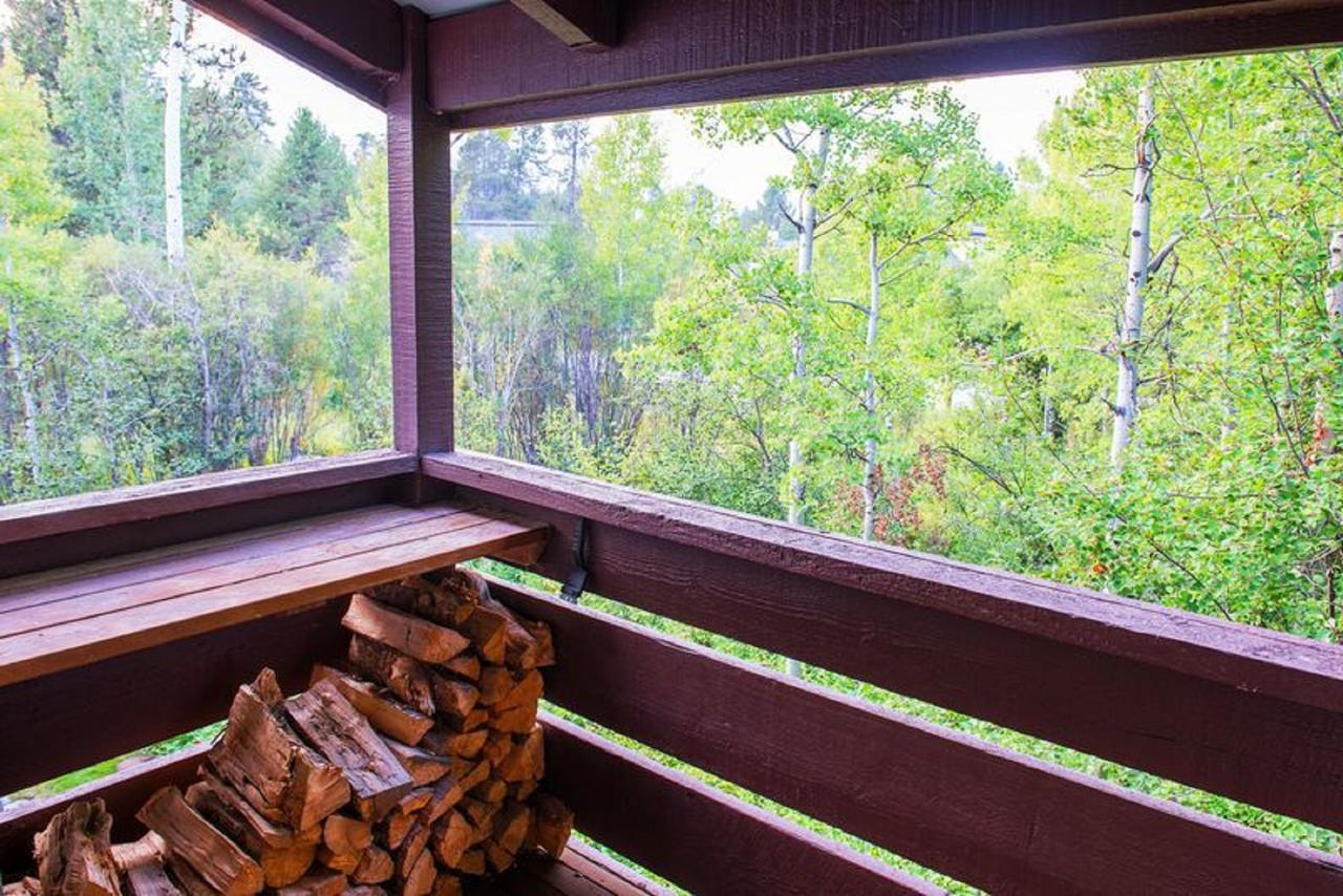 Jackson Hole Hideaway - thumb 3