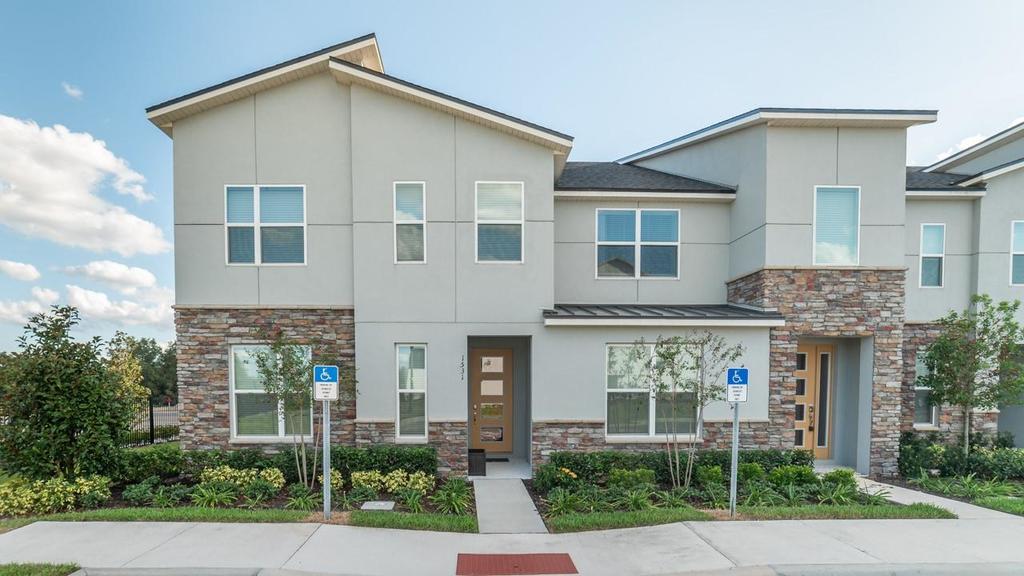 1531 Carey Palm Circle - thumb 0