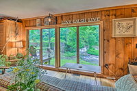 'The Mill River Cabin w/ Fireplace  River View Accommodation Indiana