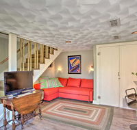 'The Quarters at Fairmount' Cottage with Pool - Accommodation Indiana