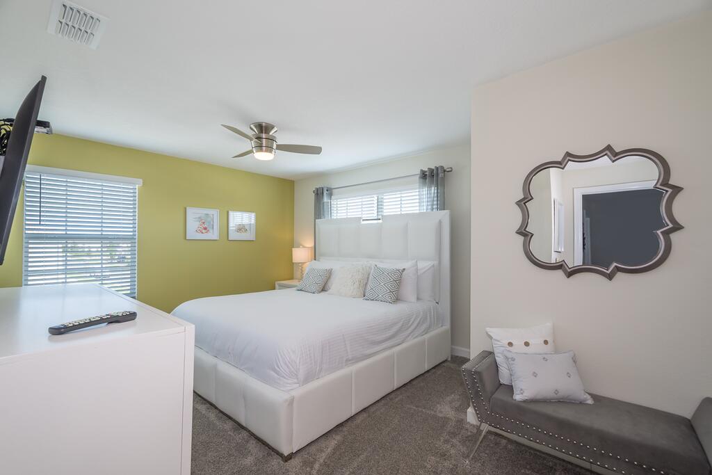 (AN4975) Storey Lake Home 5/4 Private Pool & Free Waterpark - thumb 2