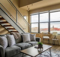 1 BR Apt Near Convention Center by Frontdesk - Accommodation Indiana