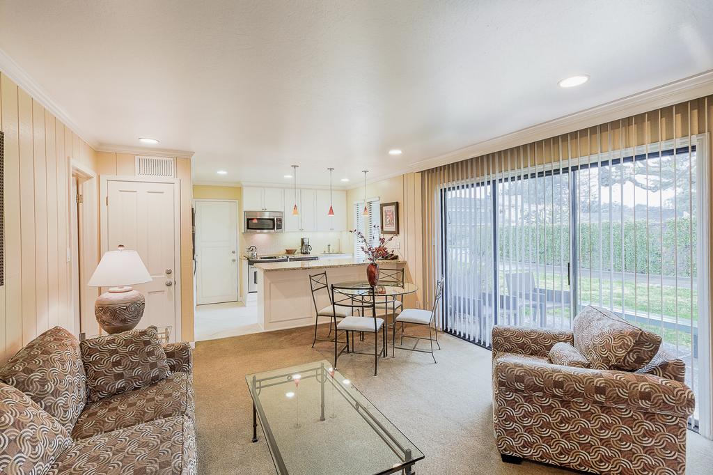 1-Bedroom Condo Near Trails - thumb 0