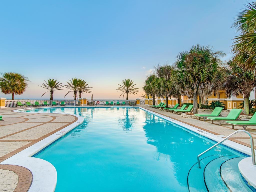 106E   Bright 3BR/3BA Corner Condo With Gulf View - thumb 3