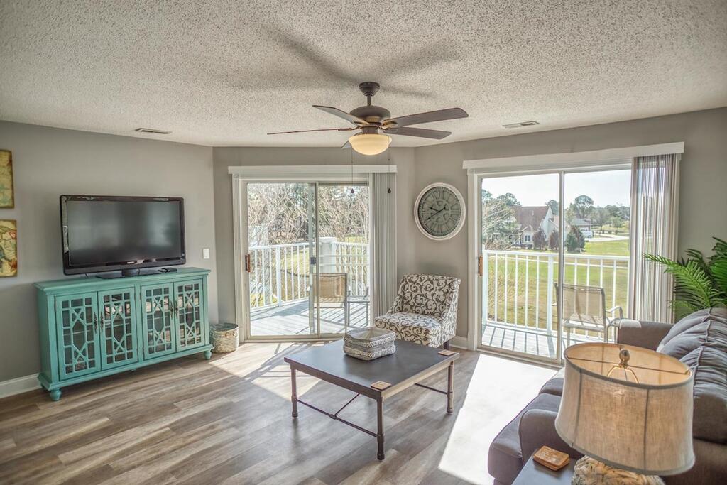 109M Condo - thumb 0