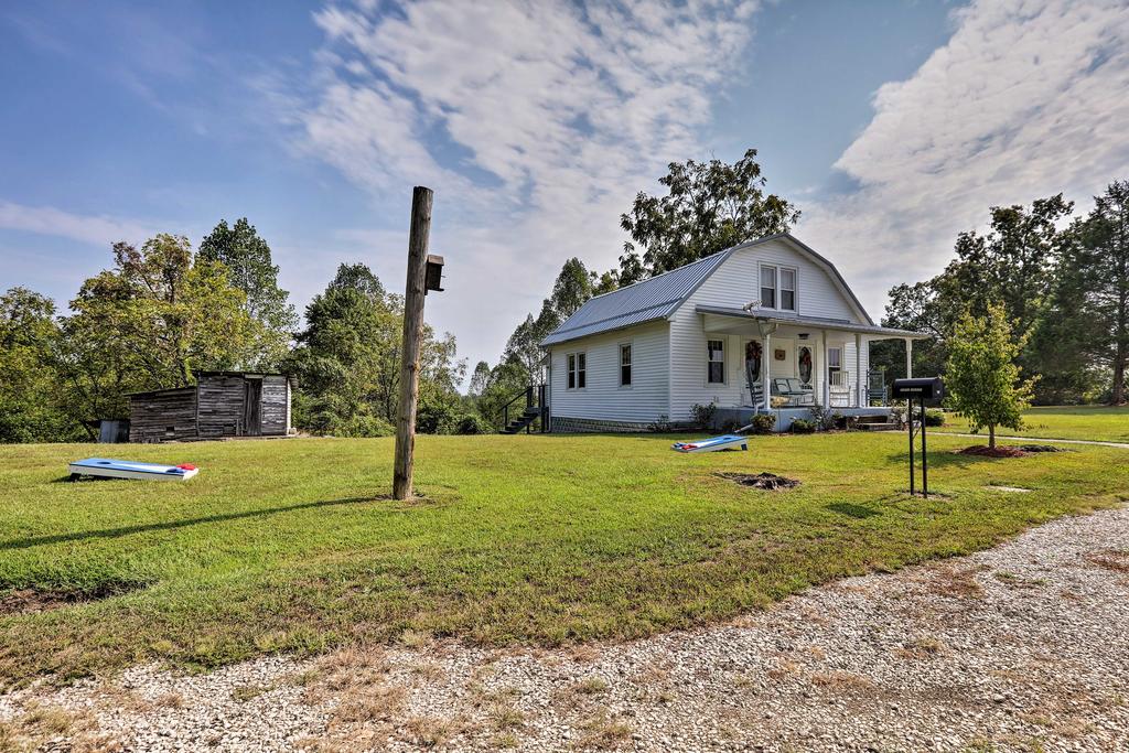 125-Acre 'Grandma's Farm House' With Fire Pit! - thumb 3