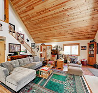 12630 Bernese Lane Home - Accommodation Indiana