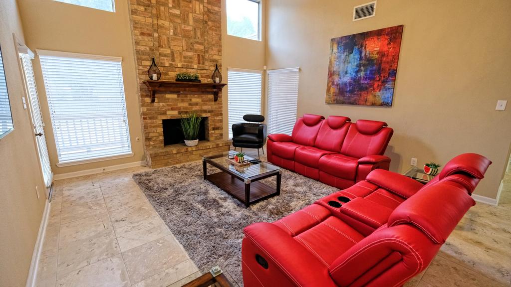 1414 Elk River Road, Houston, TX 77090, United States - thumb 0