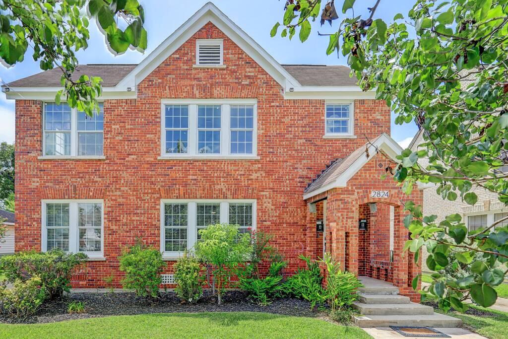 2 UNITS - CENTRAL Houston - 6 BR 4 Bath - Gated Parking - thumb 0