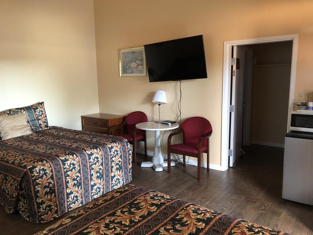 2172-2178 Main St - thumb 1