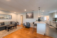 22611 Dolorosa Street Accommodation Indiana