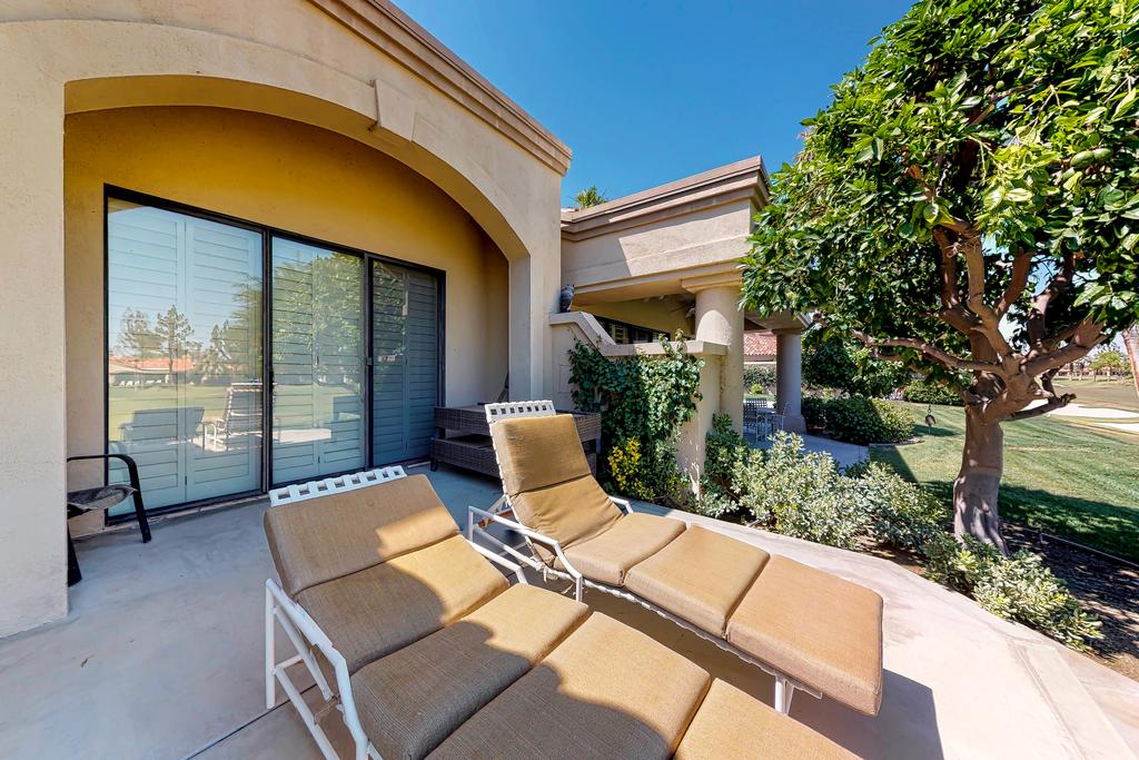 3 Bedroom Condo, 9th Hole Nicklaus Priva - thumb 0