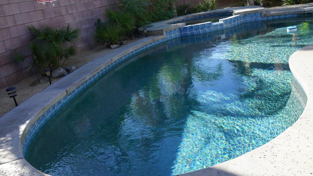 3 Bedroom House With Private Pool, Spa&Golf Course! - thumb 2