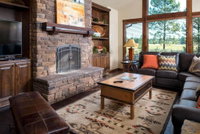 4 Caldera Cabin Accommodation Indiana
