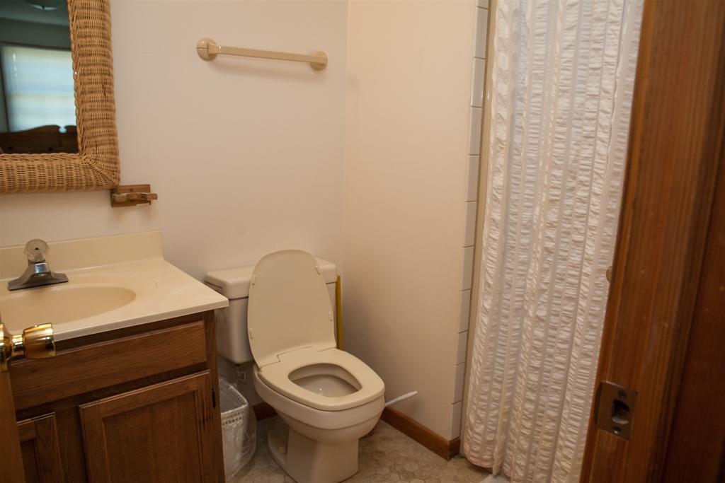 40399 Beachcomber Rd Home - thumb 2