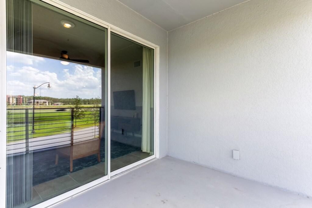 4721 UNIT208 Amazing Story Lake Brand New Condo - thumb 2
