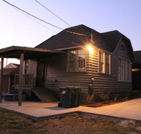 4Br-2Ba Upscale Midtown Sleeps up to 19 - 8 Beds - Accommodation Indiana