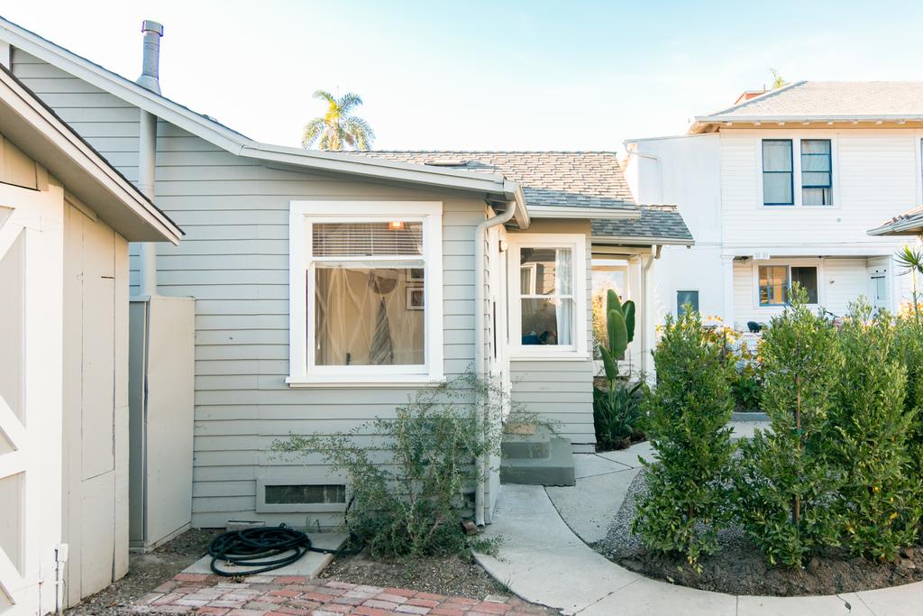 727 De La Vina Apartment Apts - thumb 1