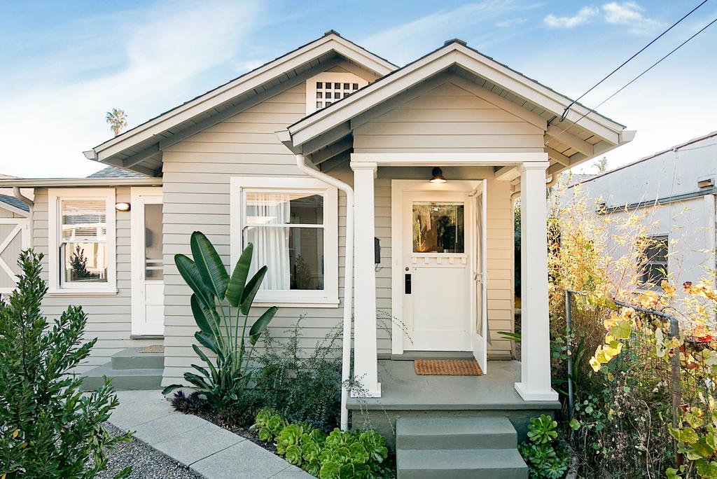 727 De La Vina Apartment Apts - thumb 0