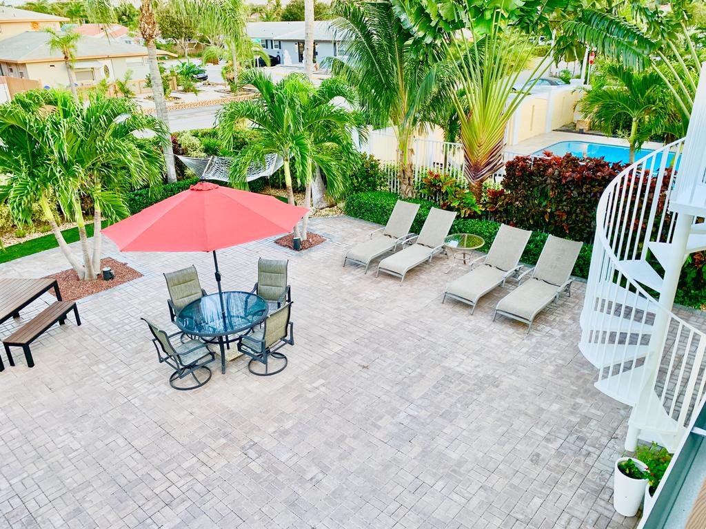 905 N FEDERAL HWY - thumb 0