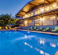 Above the Bay Retreat - Accommodation Indiana