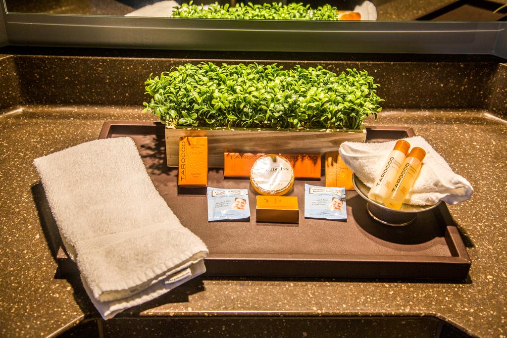 Adelaide Inn - thumb 1