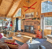 Alma 'Cloud 9 Cabin' with Fireplace  Wooded Views - Accommodation Indiana