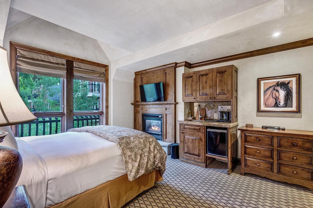 Aspen Grand Hyatt Residence - thumb 2