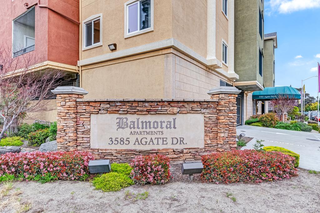 Balmoral Apartments - thumb 2