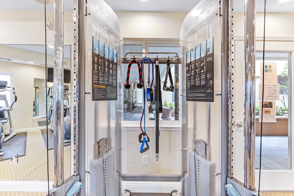 Balmoral Apartments - thumb 0