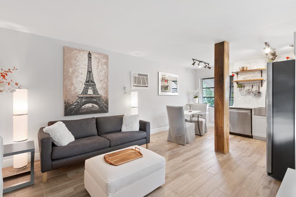 Beach Vacation Rental - thumb 0