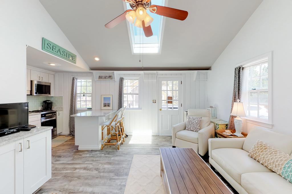 Beachside Dream - thumb 1