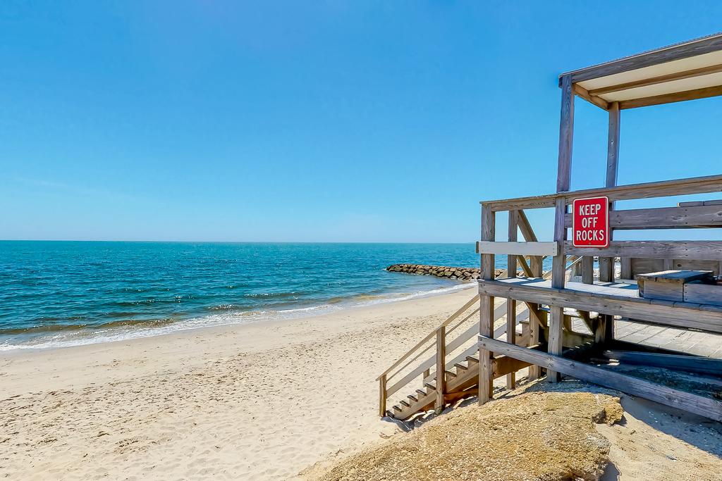 Beachside Dream - thumb 0