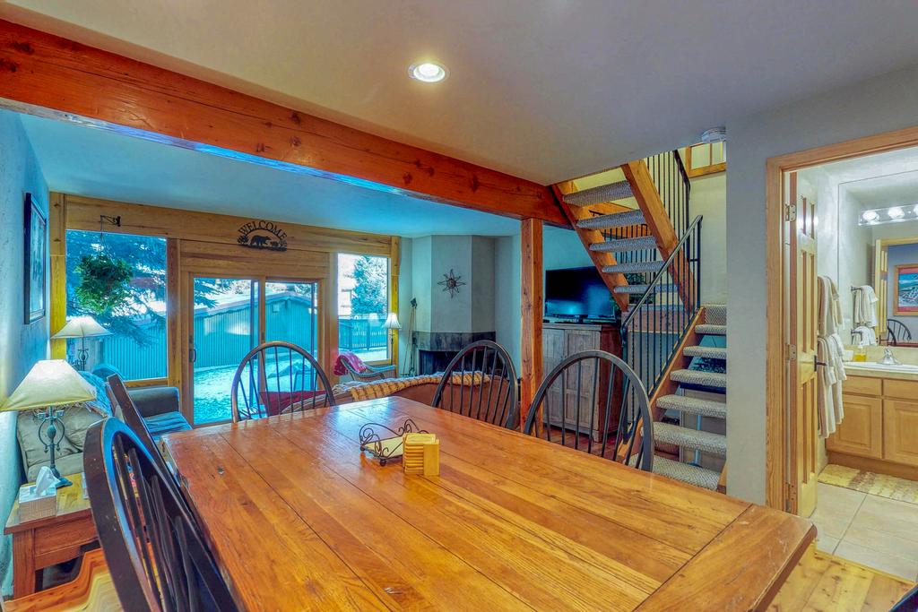 Bearskin Lodge - thumb 3