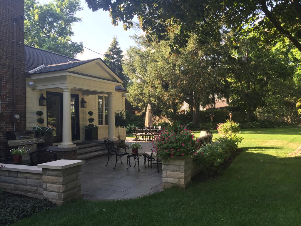 Beautiful Historic Home Close To Notre Dame - thumb 2